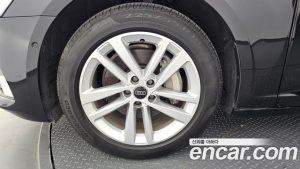 Audi A6 45 TFSI 2023 года из Южной Кореи
