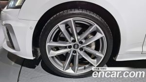 Audi A5 45 TFSI 4WD Premium Sportback 2023 года из Южной Кореи