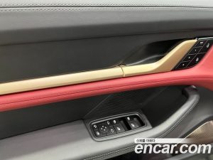 Porsche Taycan Turbo CROSS TURISMO 2024 года из Южной Кореи