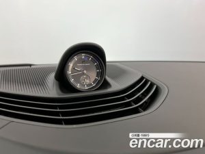 Porsche Taycan Turbo CROSS TURISMO 2024 года из Южной Кореи