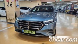 Mercedes-Benz E-Class E300 4MATIC Exclusive 2024 года из Южной Кореи