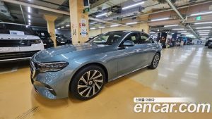 Mercedes-Benz E-Class E300 4MATIC Exclusive 2024 года из Южной Кореи