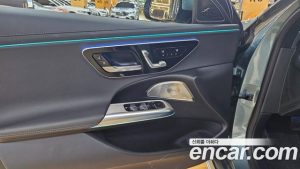 Mercedes-Benz E-Class E300 4MATIC Exclusive 2024 года из Южной Кореи