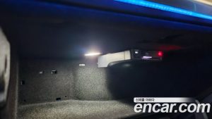 Mercedes-Benz E-Class E300 4MATIC Exclusive 2024 года из Южной Кореи