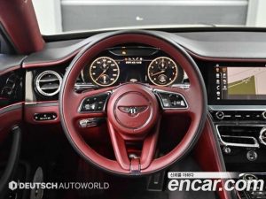Bentley Flying Spur 4.0 2022 года из Южной Кореи