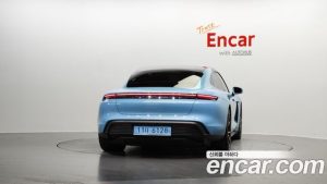 Porsche Taycan Base 2024 года из Южной Кореи