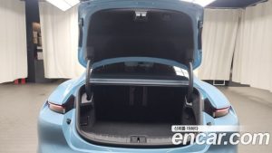 Porsche Taycan Base 2024 года из Южной Кореи