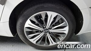 Kia K8 3.5 LPG 2WD 2024 года из Южной Кореи