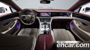 Bentley Continental 4.0 GT Azure 2023 года из Южной Кореи