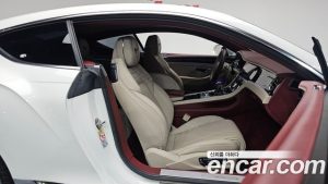 Bentley Continental 4.0 GT Azure 2023 года из Южной Кореи