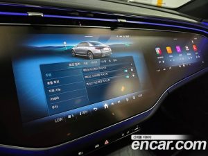 Mercedes-Benz E-Class E300 4MATIC AMG Line 2024 года из Южной Кореи