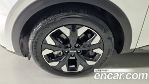 Kia Sportage Бензин 1.6 Turbo 2WD 2024 года из Южной Кореи