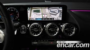 Mercedes-Benz GLA-Class GLA250 4MATIC 2023 года из Южной Кореи