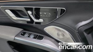 Mercedes-Benz EQS EQS450 4MATIC 2023 года из Южной Кореи
