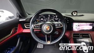 Porsche Taycan Base 2022 года из Южной Кореи