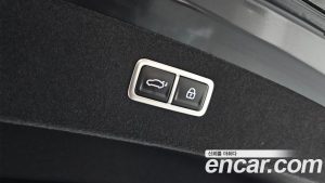 Genesis G80 Бензин 2.5 Turbo AWD 2025 года из Южной Кореи