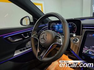 Mercedes-Benz E-Class E300 4MATIC Exclusive 2025 года из Южной Кореи