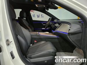Mercedes-Benz E-Class E300 4MATIC Exclusive 2025 года из Южной Кореи