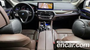 BMW 5-Series 523d Luxury 2023 года из Южной Кореи