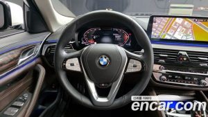 BMW 5-Series 523d Luxury 2023 года из Южной Кореи
