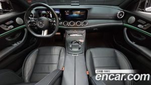 Mercedes-Benz E-Class E220d 4MATIC AMG Line 2023 года из Южной Кореи
