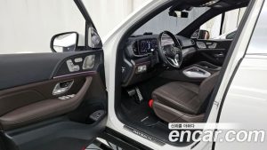 Mercedes-Benz GLS-Class GLS400d 4MATIC 2023 года из Южной Кореи