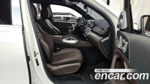 Mercedes-Benz GLS-Class GLS400d 4MATIC 2023 года из Южной Кореи