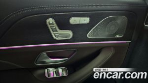 Mercedes-Benz GLS-Class GLS400d 4MATIC 2023 года из Южной Кореи