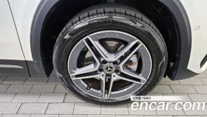 Mercedes-Benz GLA-Class GLA250 4MATIC 2023 года из Южной Кореи