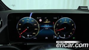 Mercedes-Benz GLA-Class GLA250 4MATIC 2023 года из Южной Кореи