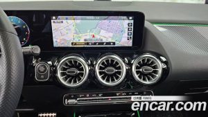 Mercedes-Benz GLA-Class GLA250 4MATIC 2023 года из Южной Кореи