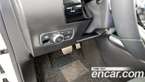 Mercedes-Benz GLA-Class GLA250 4MATIC 2023 года из Южной Кореи