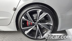 Audi RS7 4.0 TFSI 4WD 2023 года из Южной Кореи