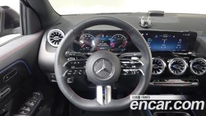 Mercedes-Benz GLA-Class GLA250 4MATIC 2024 года из Южной Кореи