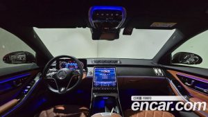 Mercedes-Benz S-Class S450L 4MATIC 2024 года из Южной Кореи