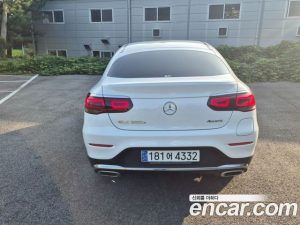 Mercedes-Benz GLC-Class GLC300e 4MATIC Coupe Premium Charger 2023 года из Южной Кореи