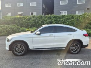Mercedes-Benz GLC-Class GLC300e 4MATIC Coupe Premium Charger 2023 года из Южной Кореи