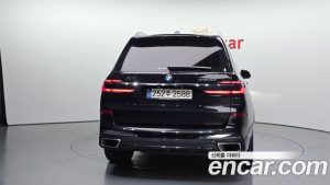 BMW X7 xDrive 40d M Sport 7-Seater 2024 года из Южной Кореи