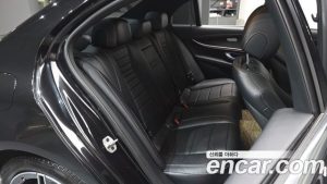 Mercedes-Benz E-Class E250 AMG Line 2023 года из Южной Кореи