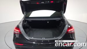Mercedes-Benz E-Class E250 AMG Line 2023 года из Южной Кореи