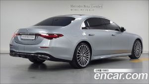 Mercedes-Benz S-Class S500L 4MATIC 2023 года из Южной Кореи