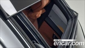 Mercedes-Benz S-Class S500L 4MATIC 2023 года из Южной Кореи