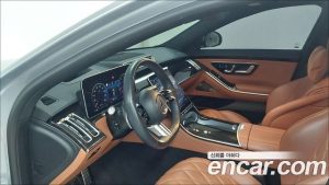 Mercedes-Benz S-Class S500L 4MATIC 2023 года из Южной Кореи