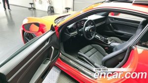 Porsche 911 CARRERA 4 GTS 2024 года из Южной Кореи