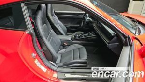 Porsche 911 CARRERA 4 GTS 2024 года из Южной Кореи
