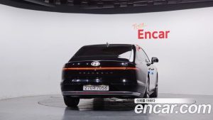 Hyundai Grandeur Exclusive 2024 года из Южной Кореи