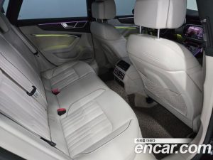 Audi A7 50 TDI 4WD Premium 2023 года из Южной Кореи