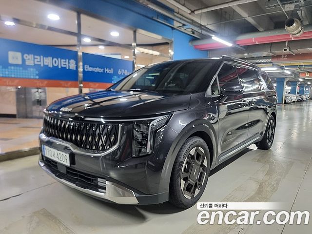 Kia Canival Бензин 7-Seater Signature 2024 года из Кореи