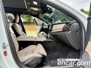 Volvo S90 B5 Ultra темный 2026 года из Южной Кореи