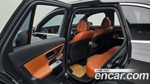 Mercedes-Benz GLC-Class GLC300 4MATIC Avantgarde 2025 года из Южной Кореи